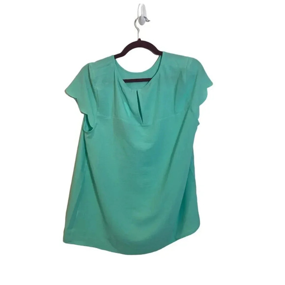 Gibsonlook X Fall Refresh Fancy Ashley Woven Scallop Top - Picture 4 of 7